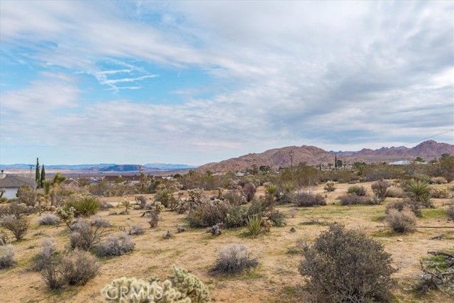 7032 Saddleback Road, Joshua Tree, CA 92252