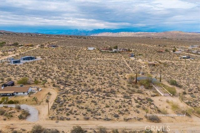 7032 Saddleback Road, Joshua Tree, CA 92252
