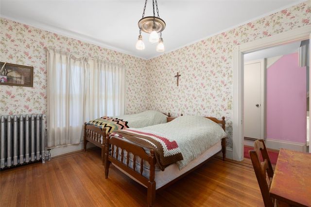20 Bainbridge Avenue, Providence, RI 02909