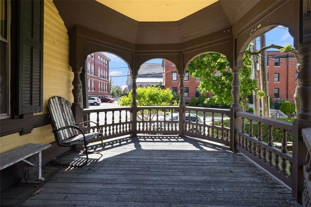 20 Bainbridge Avenue, Providence, RI 02909