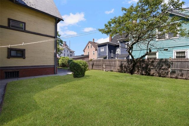 20 Bainbridge Avenue, Providence, RI 02909