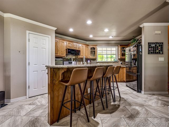 32851 Long Bay Road, Wagoner, OK 74467