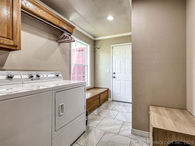 32851 Long Bay Road, Wagoner, OK 74467