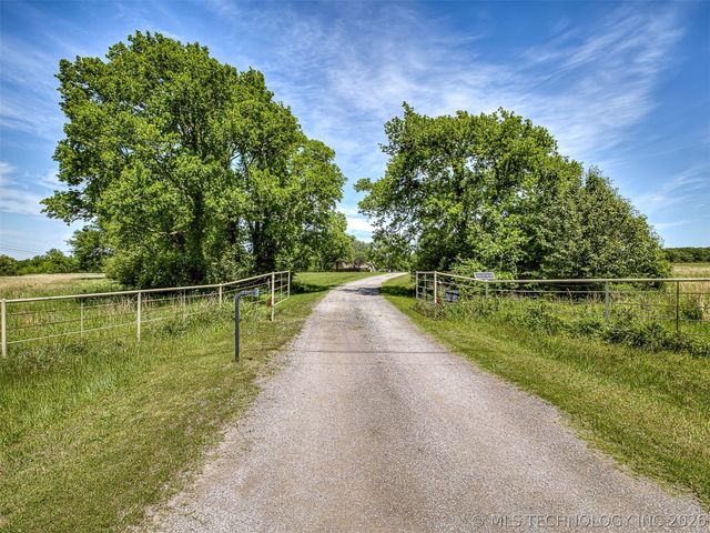 32851 Long Bay Road, Wagoner, OK 74467