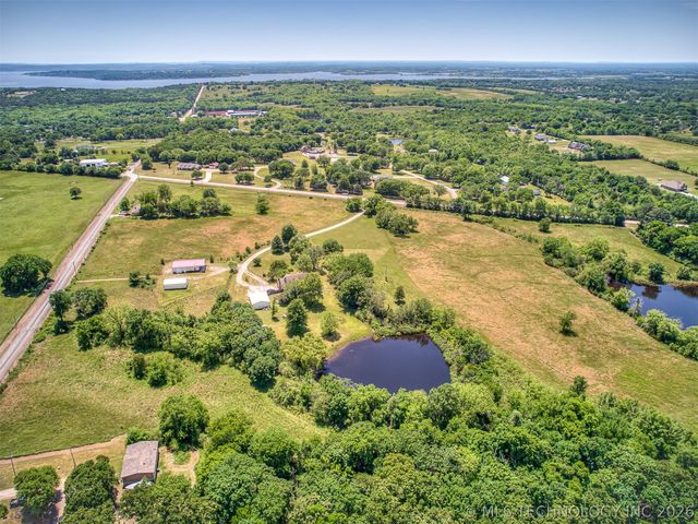 32851 Long Bay Road, Wagoner, OK 74467