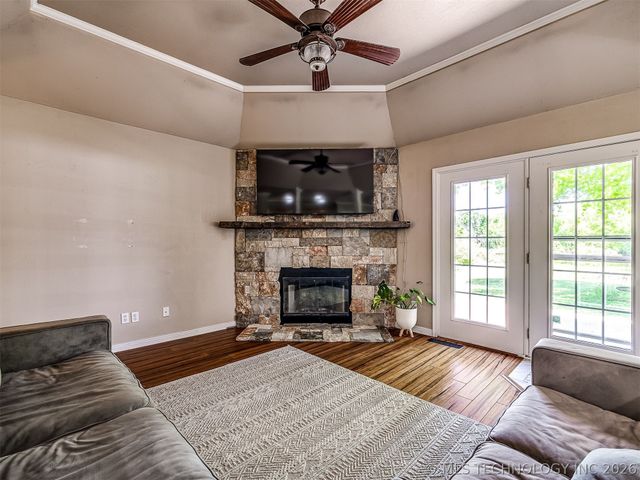 32851 Long Bay Road, Wagoner, OK 74467