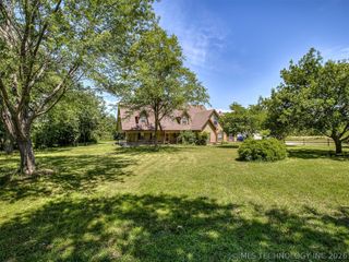 32851 Long Bay Road, Wagoner, OK 74467