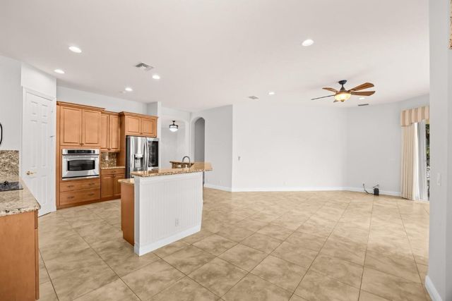 844 SW Pebble Lane, Palm City, FL 34990