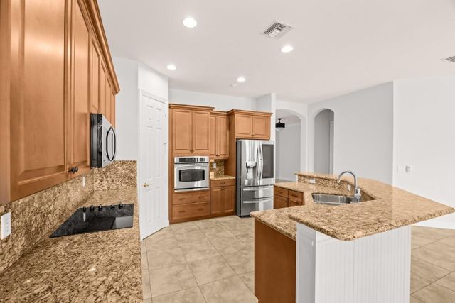 844 SW Pebble Lane, Palm City, FL 34990