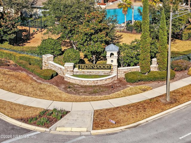 3902 HIGHGATE Court, Jacksonville, FL 32216