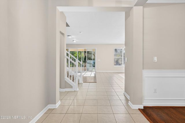 3902 HIGHGATE Court, Jacksonville, FL 32216