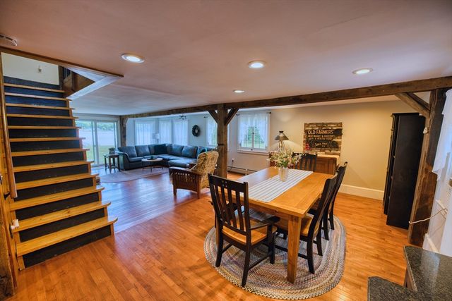 15 Lake View Dr, Spencer, MA 01562