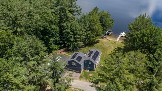 15 Lake View Dr, Spencer, MA 01562