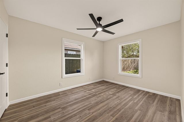 264 Parker Road, Houston, TX 77076