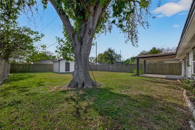 264 Parker Road, Houston, TX 77076