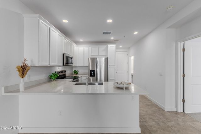 2511 W QUEEN CREEK Road 279, Chandler, AZ 85248