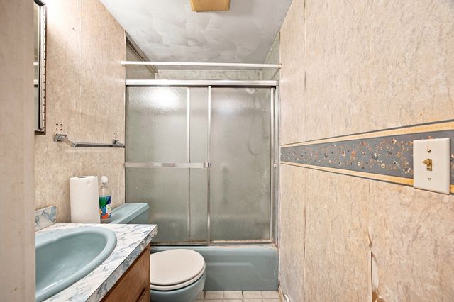 16 Otis St, Westfield, MA 01085