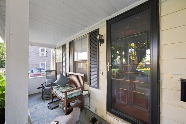 16 Otis St, Westfield, MA 01085