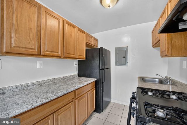 127 JOLIET ST SW, Washington, DC 20032