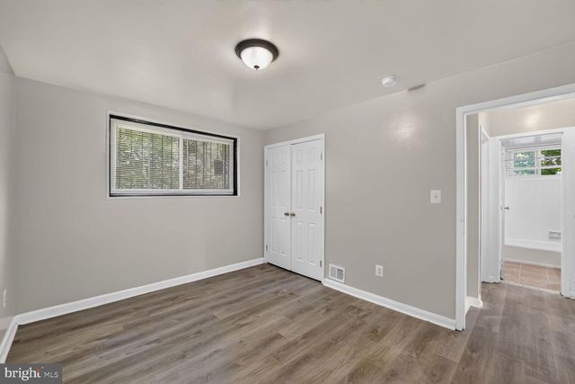 127 JOLIET ST SW, Washington, DC 20032