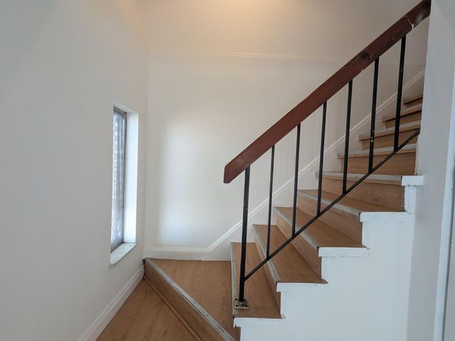 5702 NW 22nd Court 28-b, Lauderhill, FL 33313