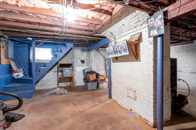 27 Stearns Ave, Medford, MA 02155