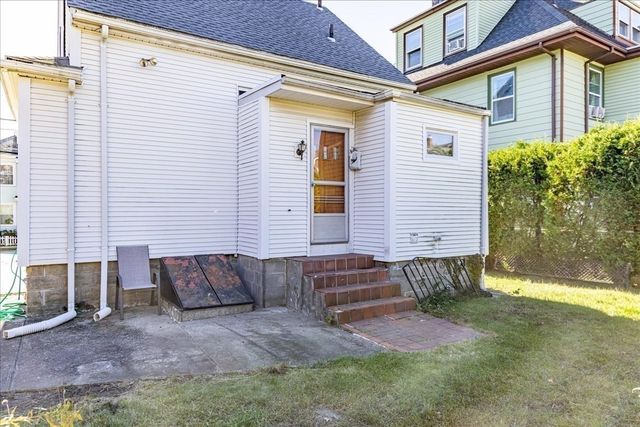 27 Stearns Ave, Medford, MA 02155