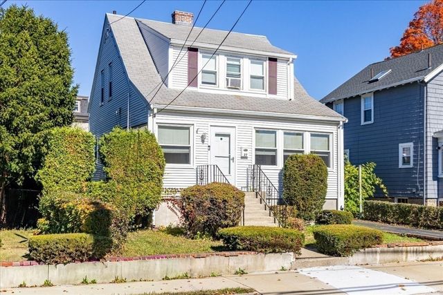 27 Stearns Ave, Medford, MA 02155