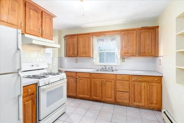 27 Stearns Ave, Medford, MA 02155