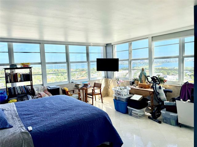 2150 Sans Souci Blvd B1501, North Miami, FL 33181