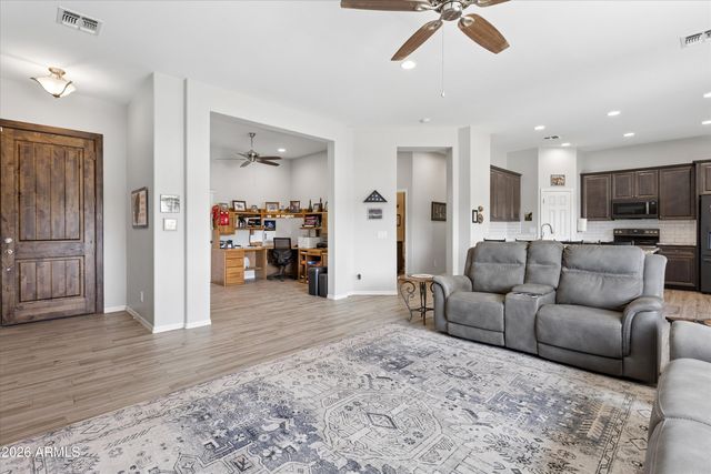 38323 N 25TH Avenue, Phoenix, AZ 85086
