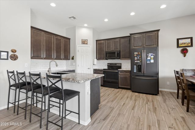 38323 N 25TH Avenue, Phoenix, AZ 85086