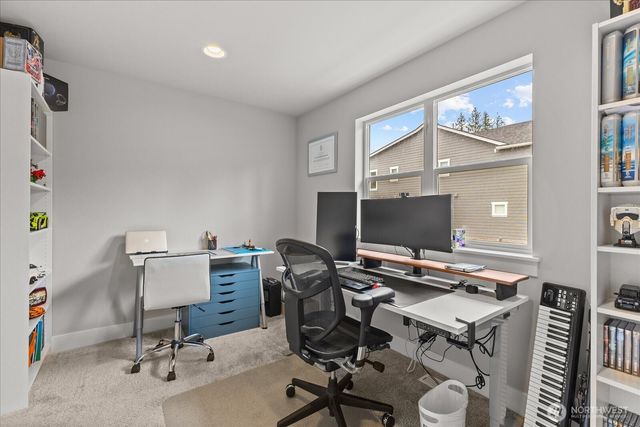8815 NE 204th Street, Bothell, WA 98011