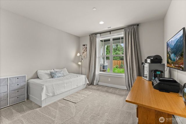 8815 NE 204th Street, Bothell, WA 98011