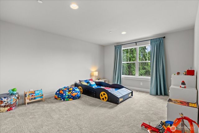 8815 NE 204th Street, Bothell, WA 98011
