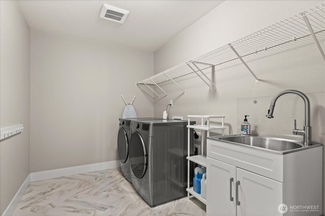8815 NE 204th Street, Bothell, WA 98011