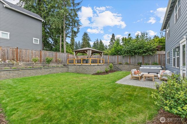 8815 NE 204th Street, Bothell, WA 98011