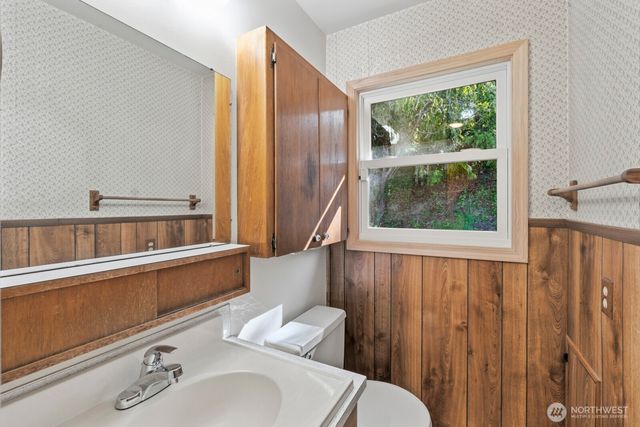 6215 Maple View Drive, Bremerton, WA 98312