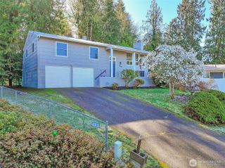 6215 Maple View Drive, Bremerton, WA 98312