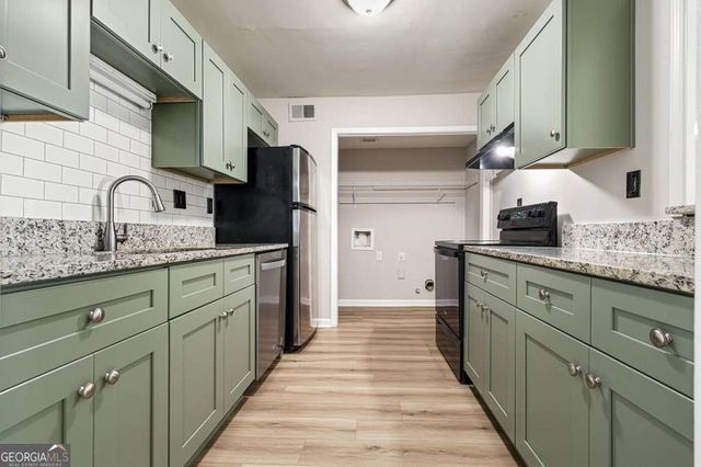 702 Augusta Drive SE, Marietta, GA 30067