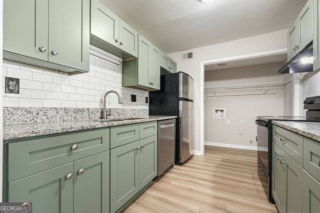 702 Augusta Drive SE, Marietta, GA 30067