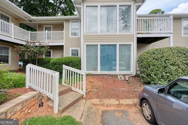 702 Augusta Drive SE, Marietta, GA 30067