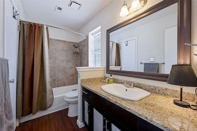 6220 Bentwood Trail 606, Dallas, TX 75252
