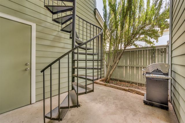 6220 Bentwood Trail 606, Dallas, TX 75252