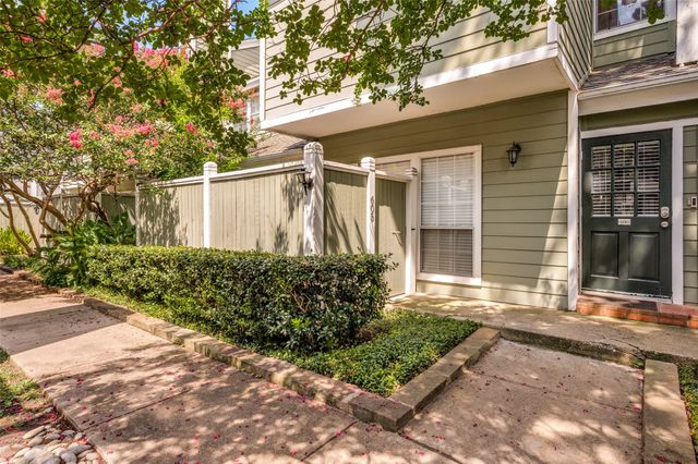 6220 Bentwood Trail 606, Dallas, TX 75252