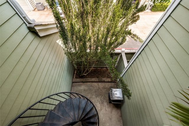 6220 Bentwood Trail 606, Dallas, TX 75252
