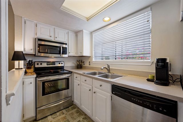 6220 Bentwood Trail 606, Dallas, TX 75252