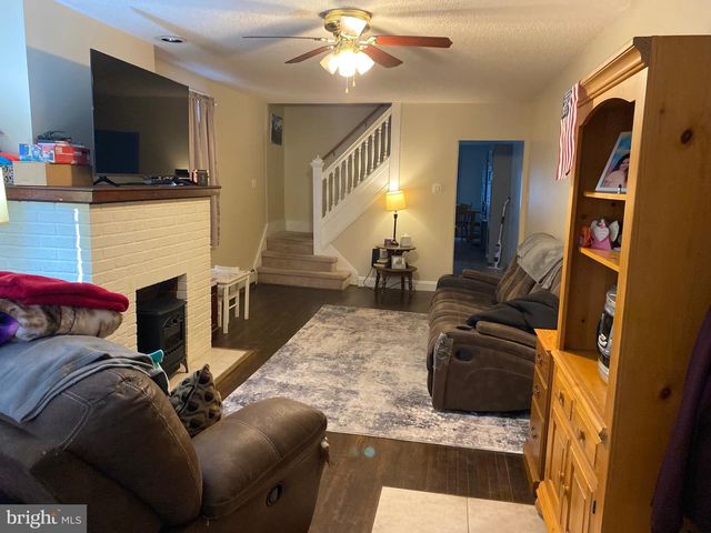 1026 SCOTT ST, Kulpmont, PA 17834