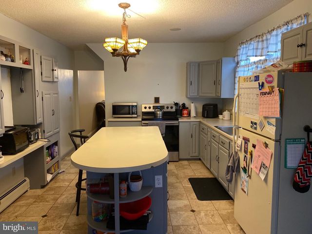 1026 SCOTT ST, Kulpmont, PA 17834