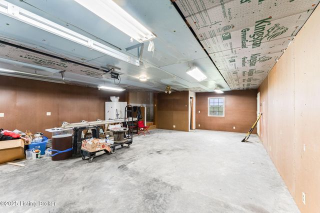 238 Sunfish Rd, Brownsville, KY 42210